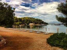 ΕΣΤΙΑΤΟΡΙΟ ΖΩΓΕΡΙΑ ΣΠΕΤΣΕΣ